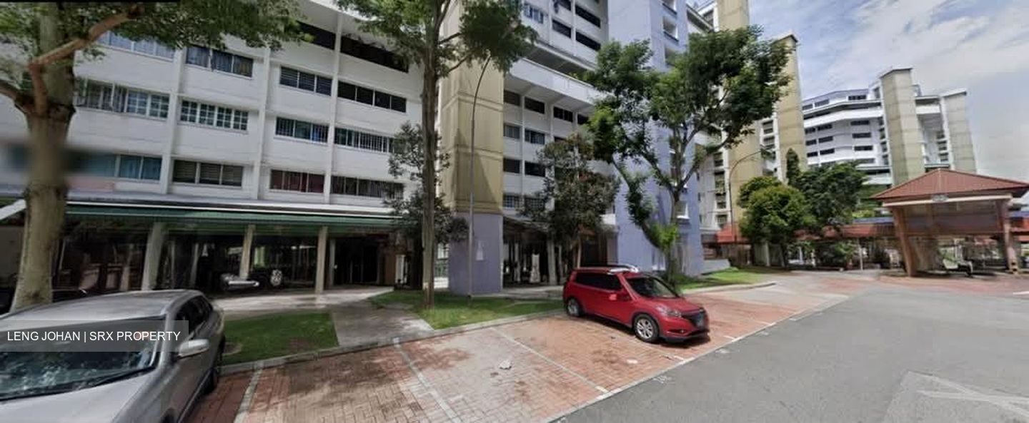 Jurong West Street 42 (D22), Shop House #554075231